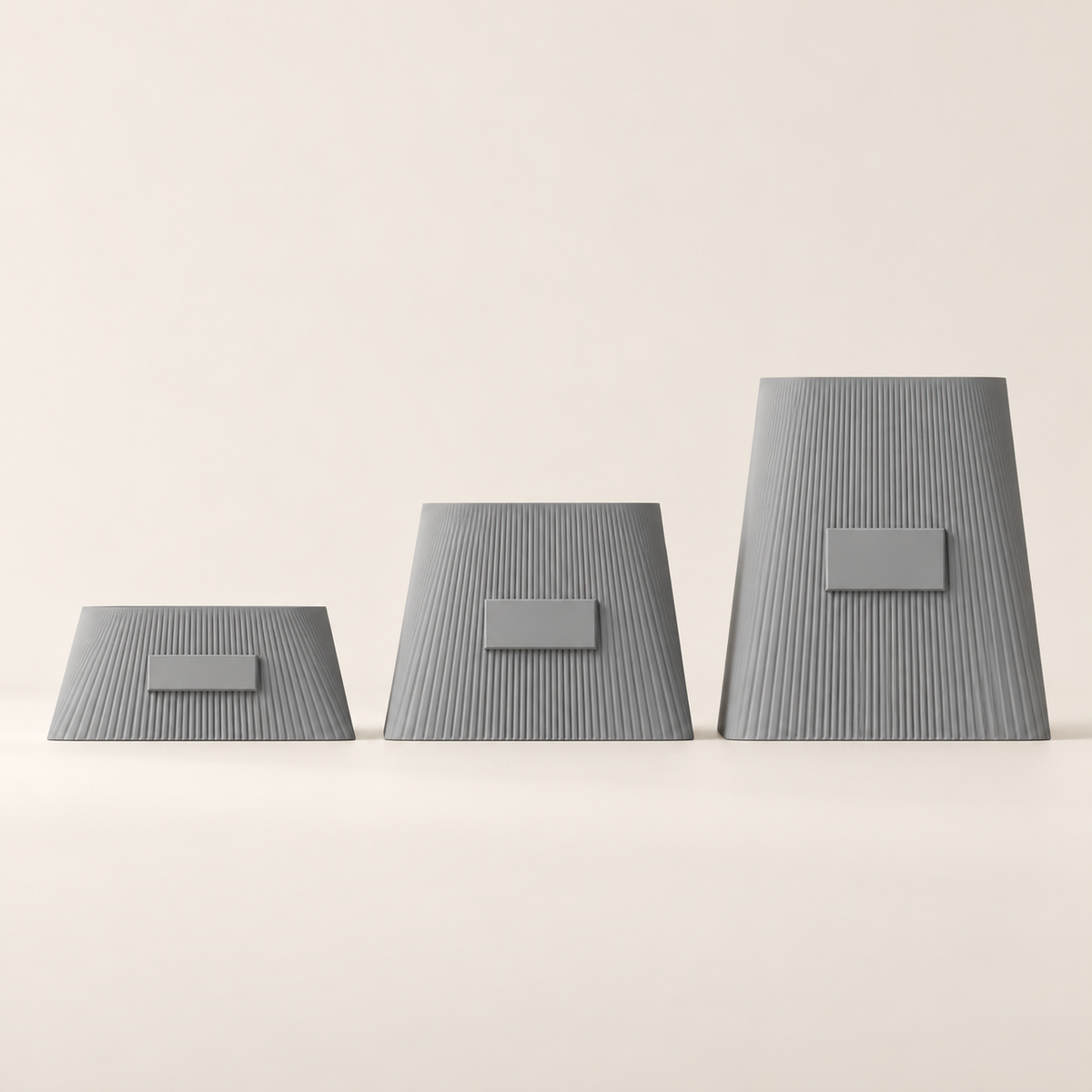 Frame in Ash Grey, comparison of 8 cm, 15 cm and 25 cm bowl bodies