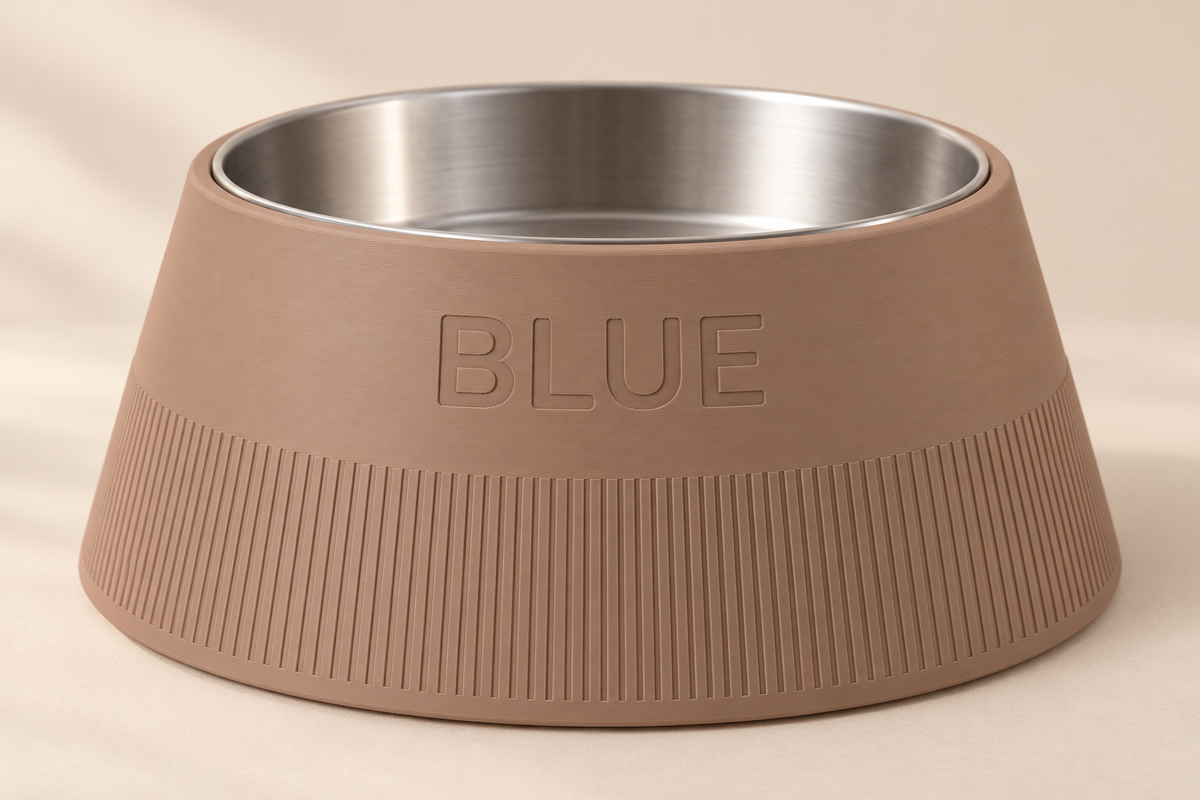 Taper in Latte Brown, close-up of the BLUE name and matte finish